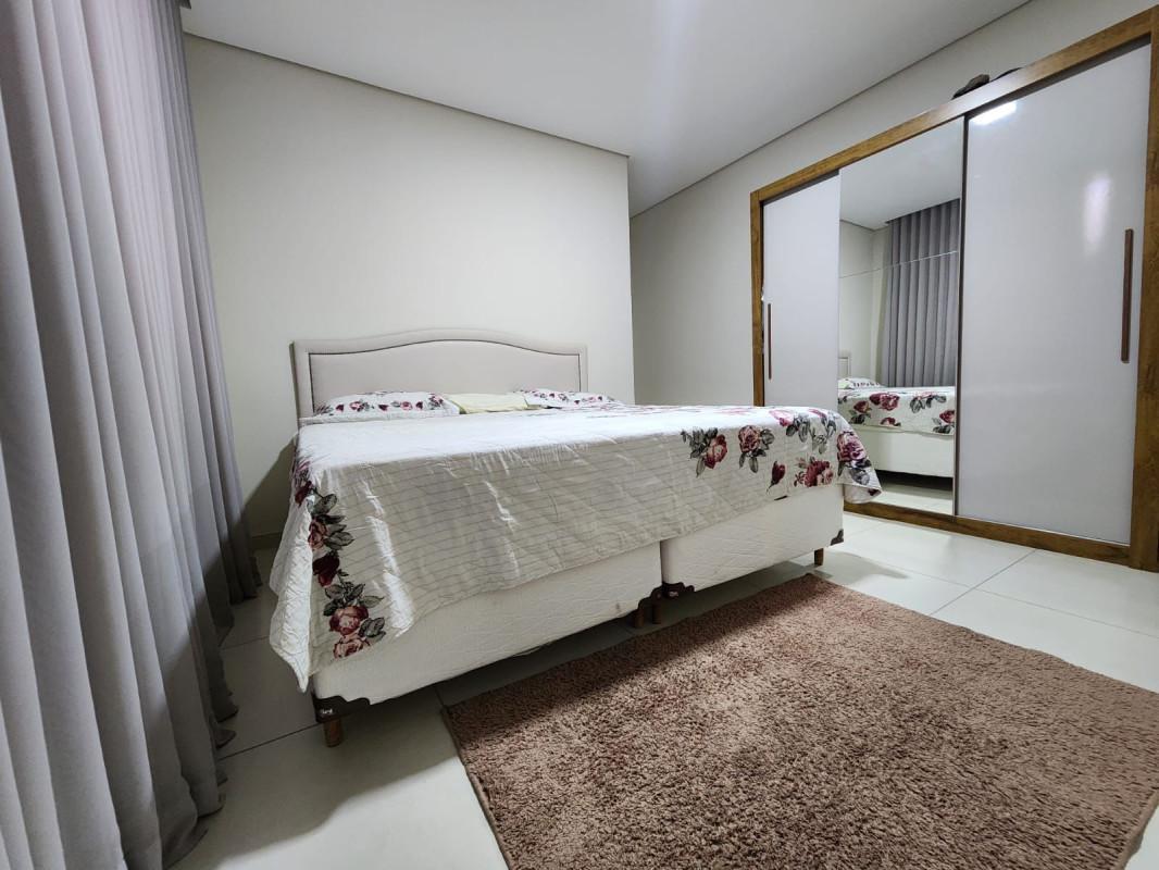 Casa, Vale das Orquídeas, 2 Quartos, 2 Vagas