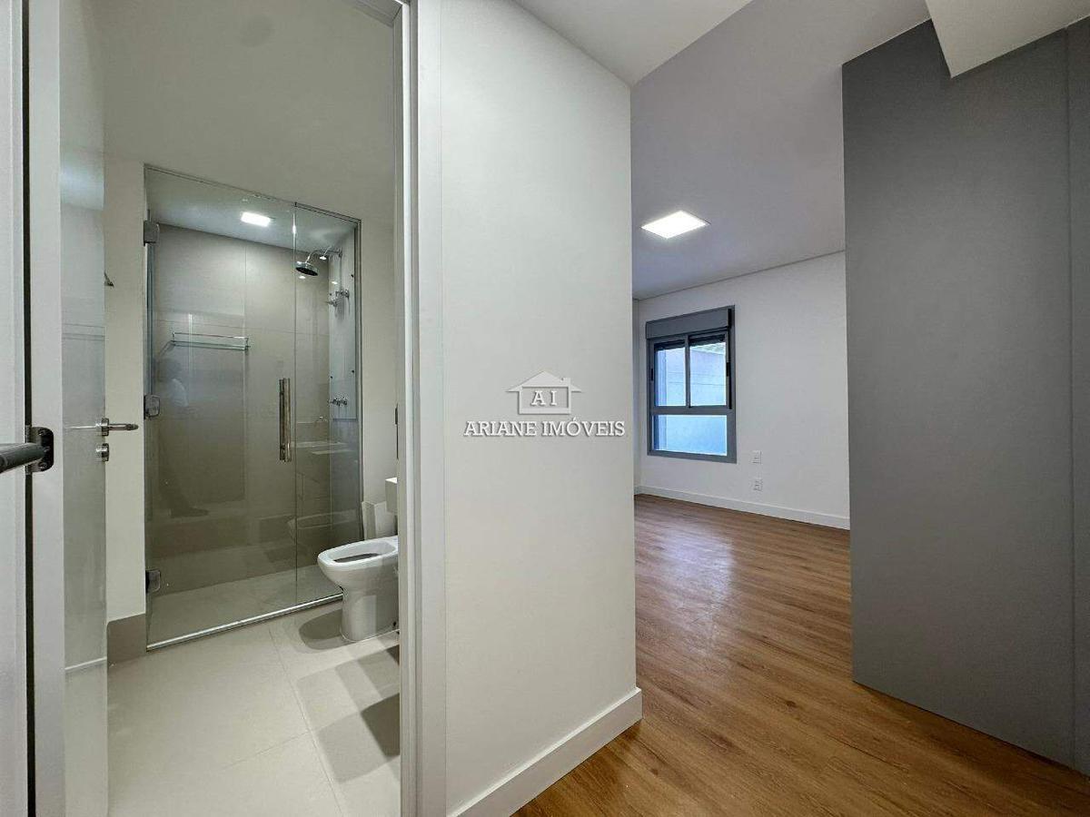 Apartamento, Funcionários, 2 Quartos, 2 Vagas, 2 Suítes