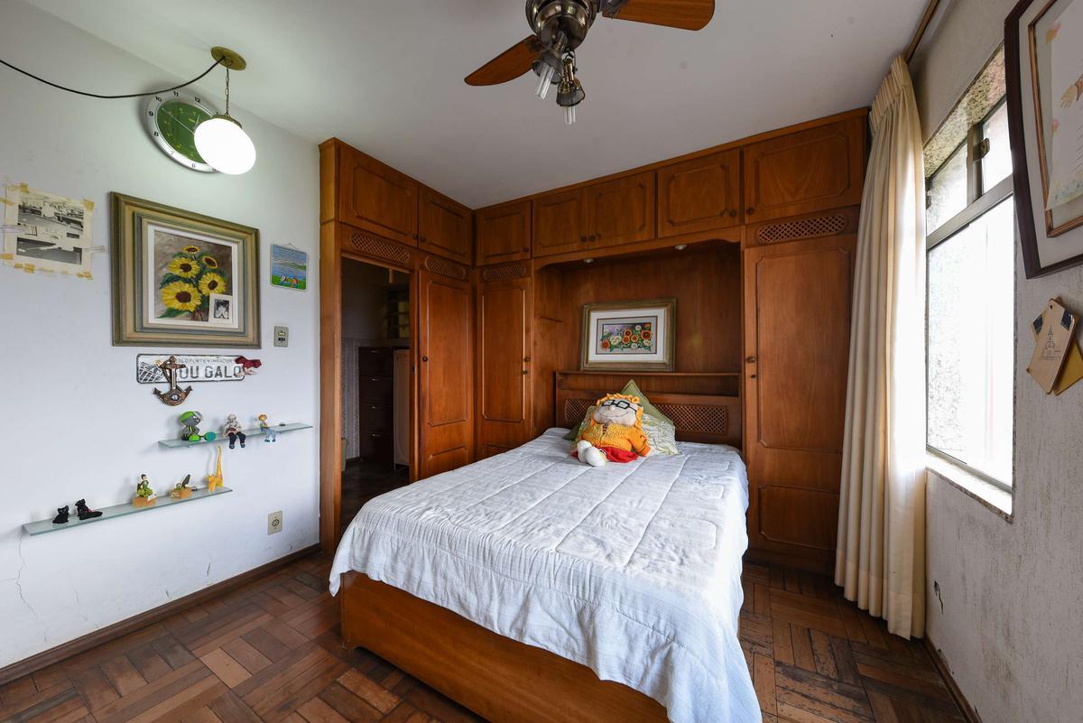 Casa, Santa Lúcia, 5 Quartos, 4 Vagas, 3 Suítes