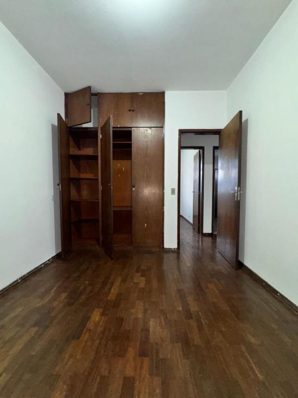 Apartamento, Sagrada Família, 2 Quartos, 1 Vaga