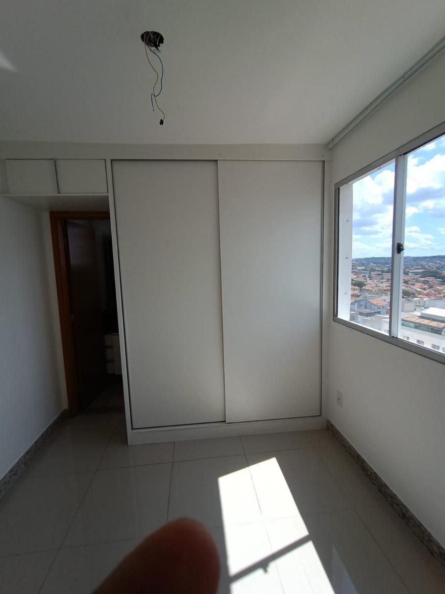 Apartamento, Castelo, 3 Quartos, 2 Vagas, 1 Suíte