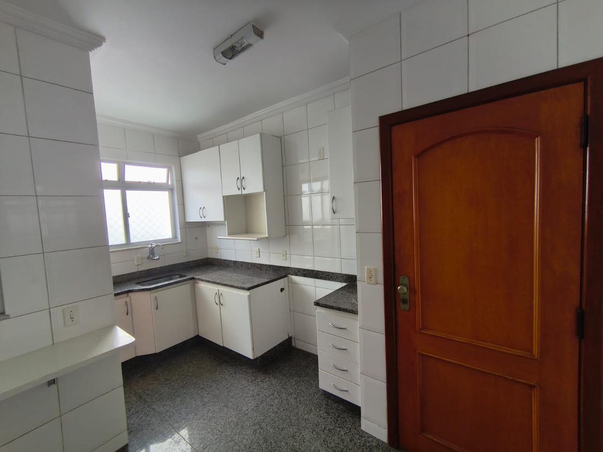 Apartamento, Santa Cruz, 3 Quartos, 2 Vagas, 1 Suíte