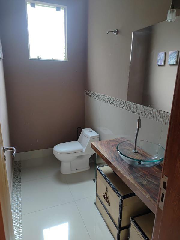 Casa, Araguaia, 5 Quartos, 1 Vaga, 1 Suíte