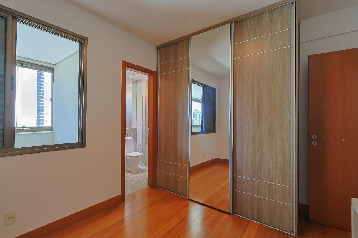Apartamento, Vila da Serra, 4 Quartos, 3 Vagas, 3 Suítes