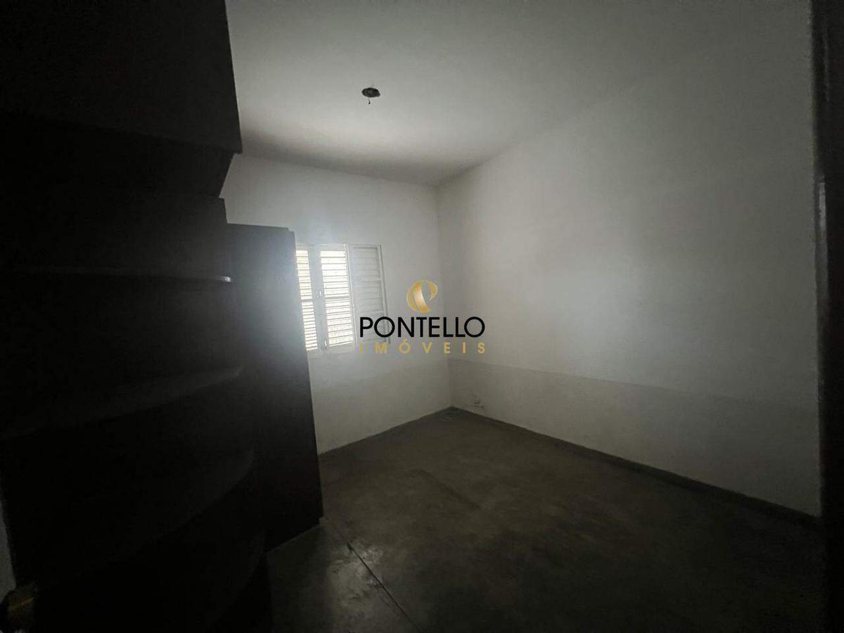 Casa, Jardim Arizona, 3 Quartos, 2 Vagas, 1 Suíte