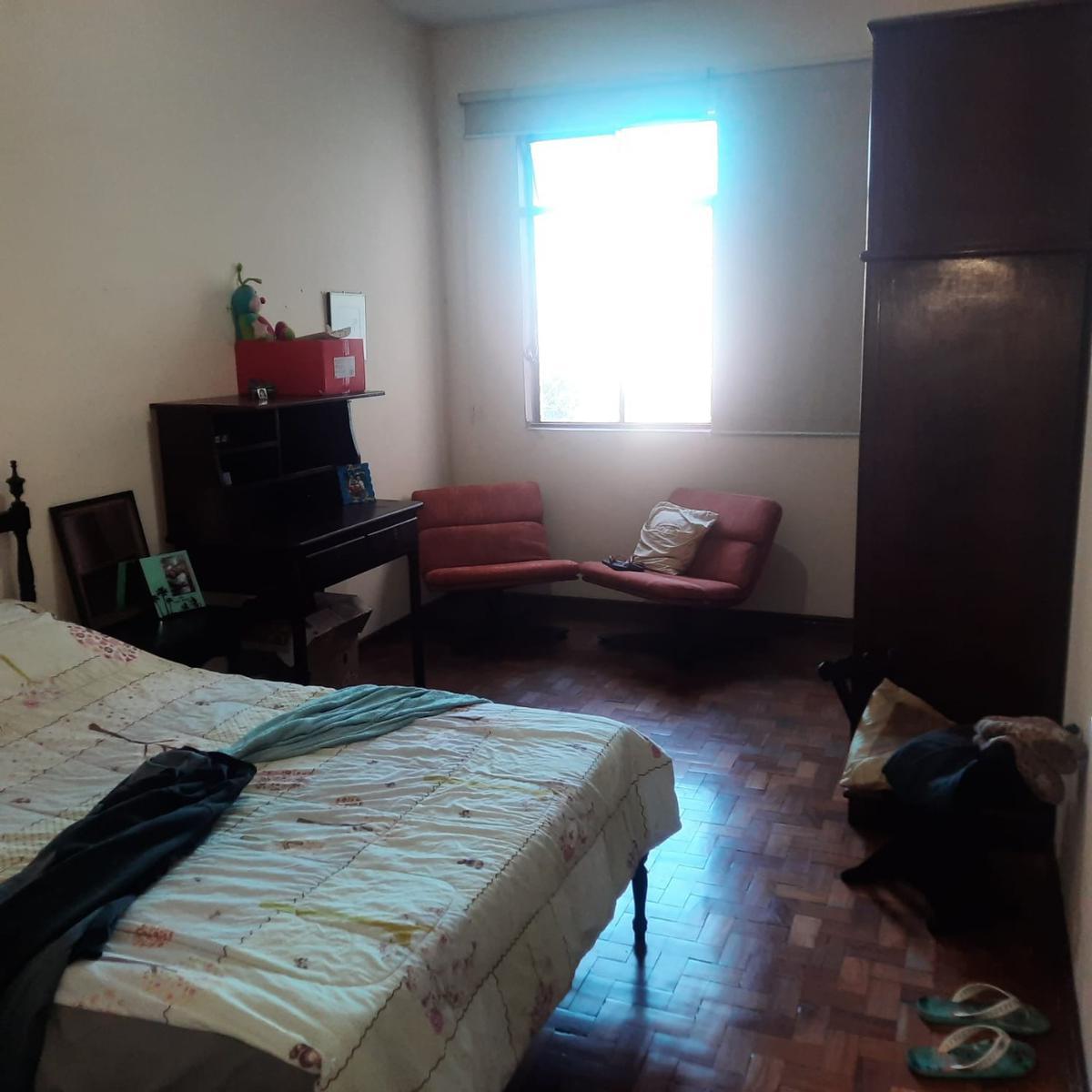 Apartamento, Floresta, 2 Quartos, 0 Vaga