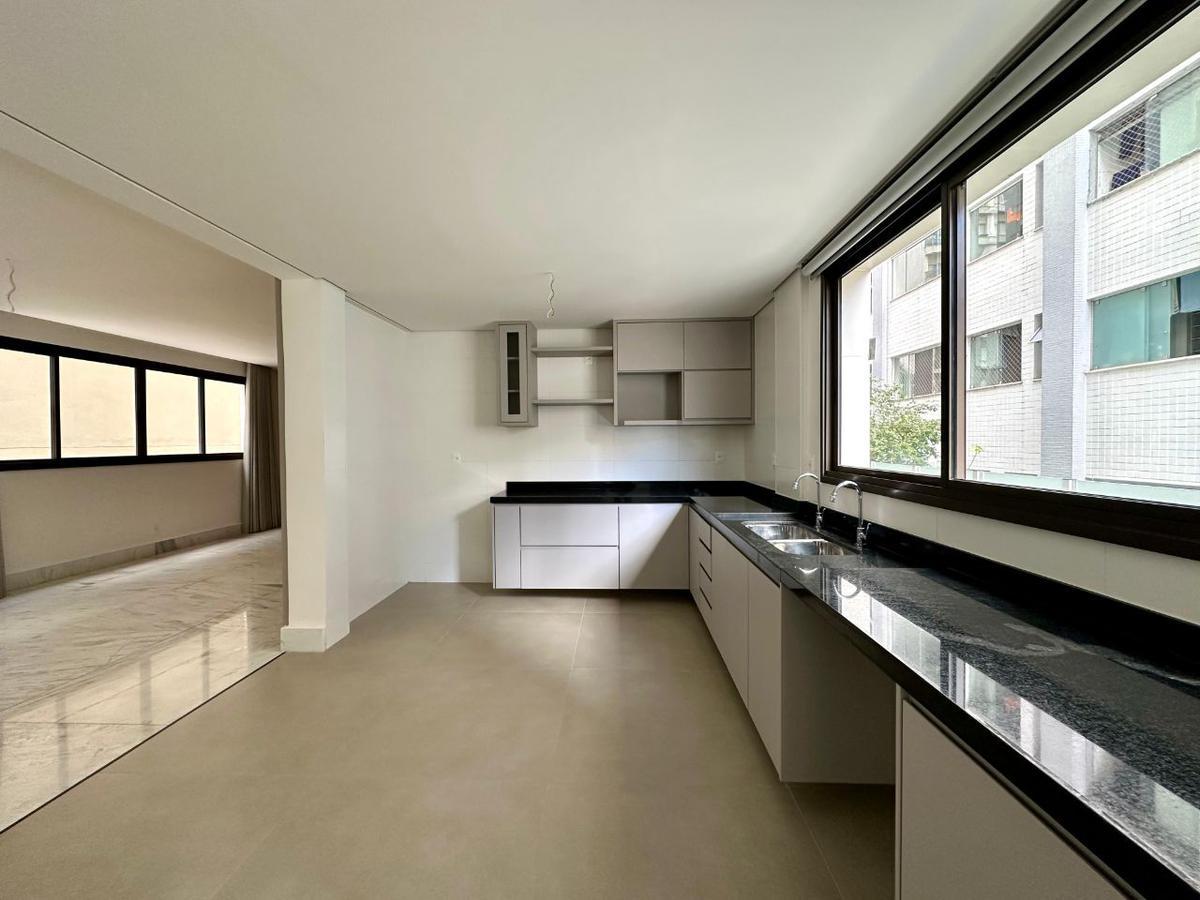 Apartamento, Savassi, 4 Quartos, 3 Vagas, 2 Suítes