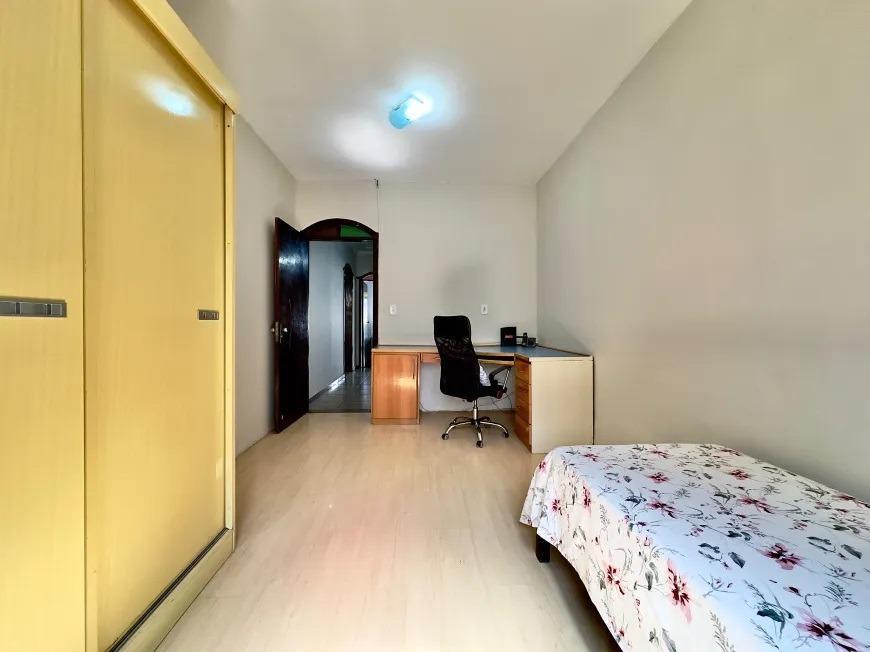Casa, Santa Mônica, 4 Quartos, 3 Vagas, 1 Suíte