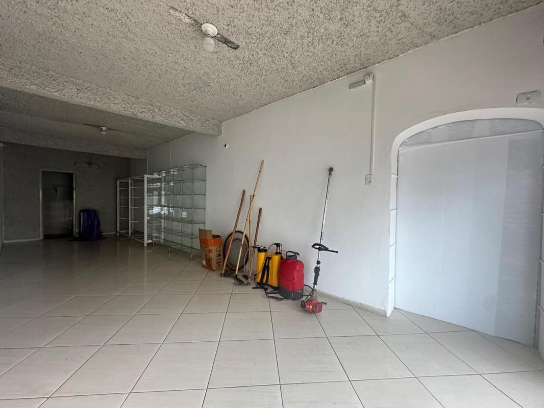 Andar, Centro, 0 Quarto, 0 Vaga