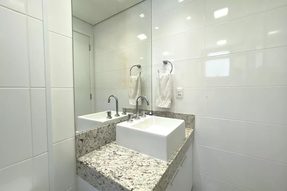 Apartamento, Funcionários, 2 Quartos, 2 Vagas, 2 Suítes