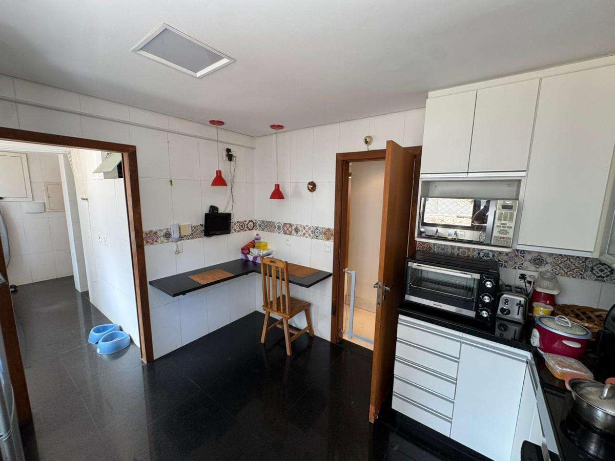 Apartamento, Sion, 4 Quartos, 3 Vagas, 3 Suítes