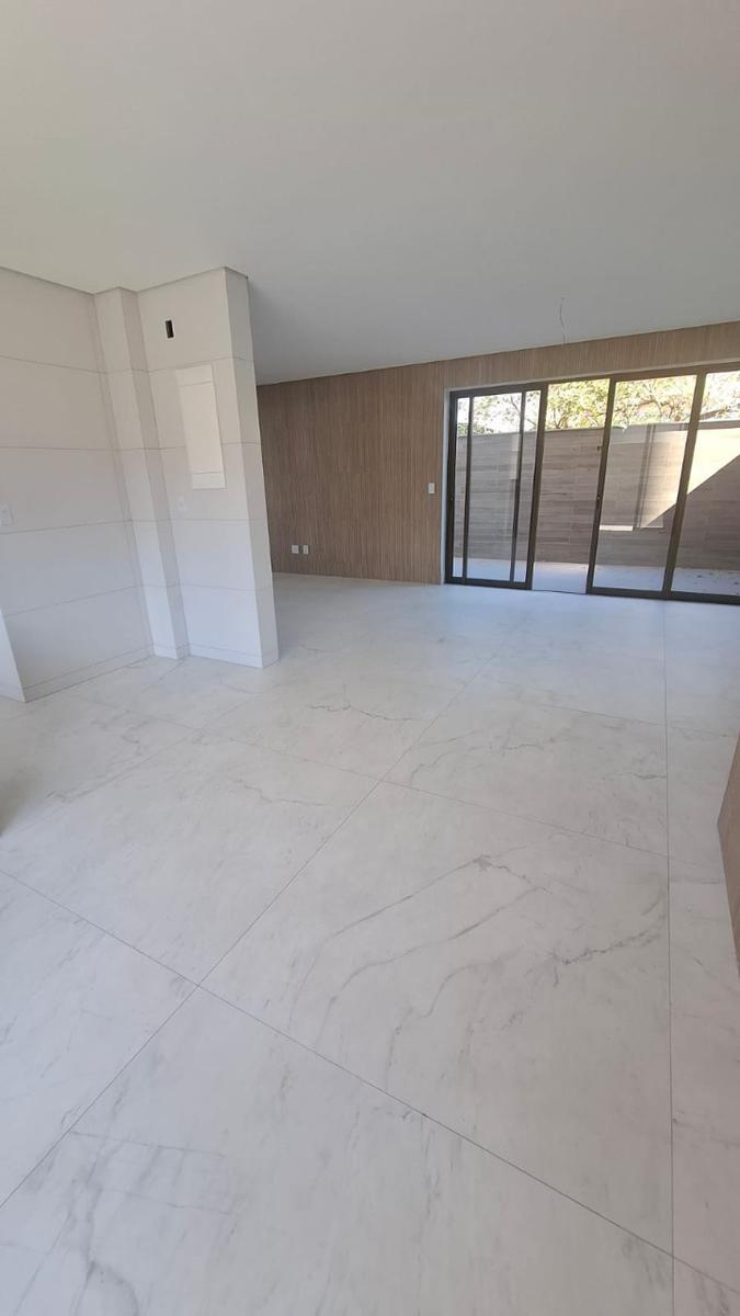 Apartamento, Jaraguá, 4 Quartos, 3 Vagas, 2 Suítes