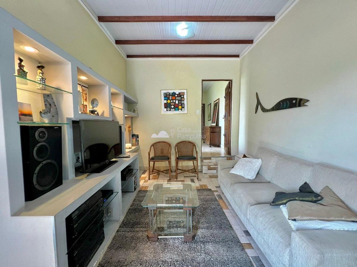 Casa, Planalto, 4 Quartos, 2 Vagas, 2 Suítes