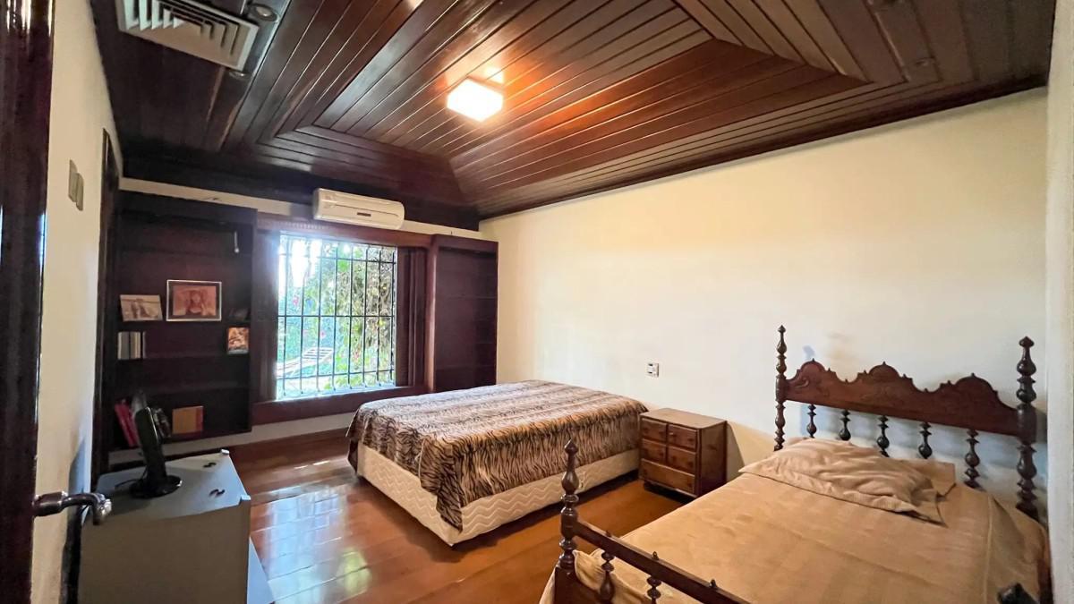 Casa, São Luiz (pampulha), 4 Quartos, 6 Vagas, 4 Suítes