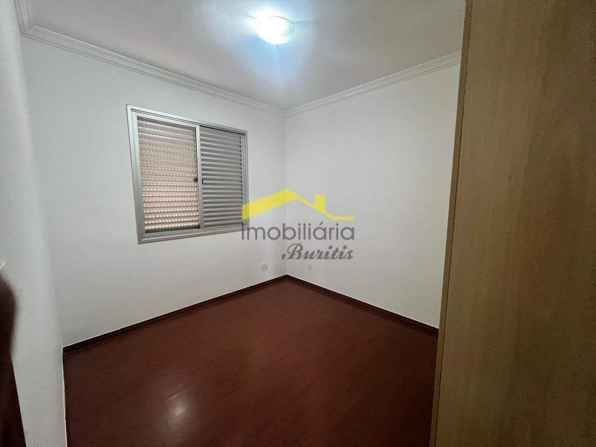 Apartamento, Estoril, 2 Quartos, 2 Vagas, 1 Suíte