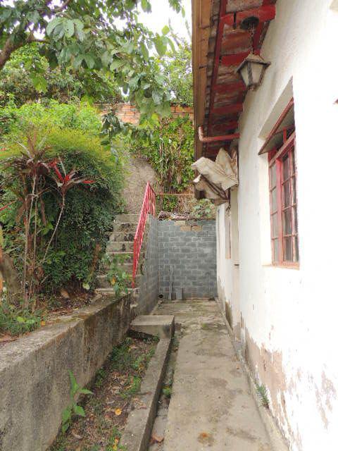 Casa, Nações Unidas, 3 Quartos, 0 Vaga, 1 Suíte