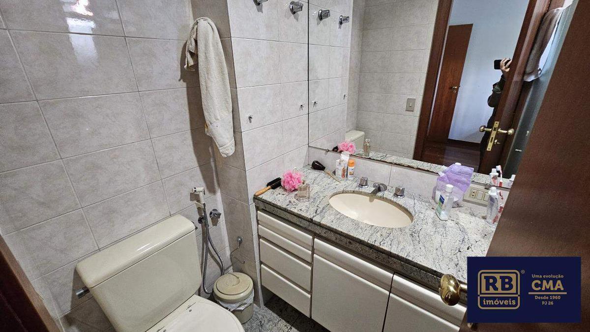 Apartamento, Funcionários, 4 Quartos, 2 Vagas, 1 Suíte