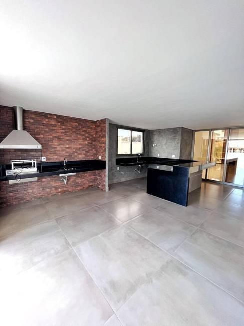 Casa, Alphaville - Lagoa dos Ingleses, 4 Quartos, 4 Vagas, 2 Suítes