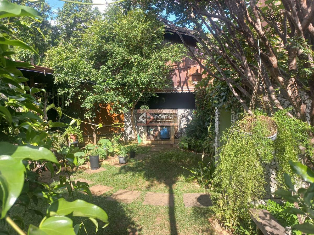 Casa, Vila Clóris, 4 Quartos, 5 Vagas, 1 Suíte