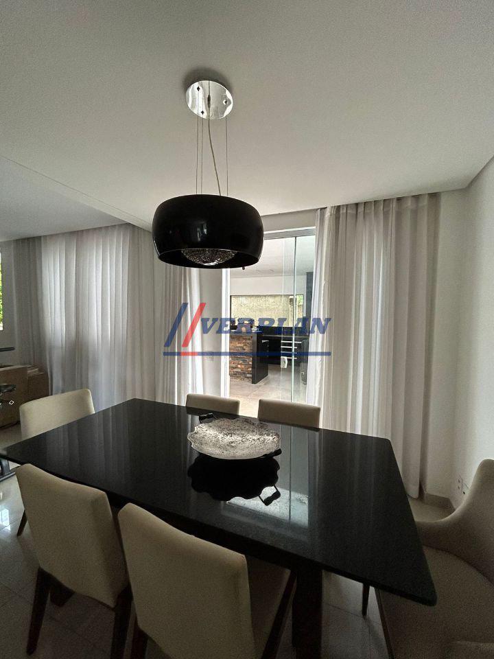 Casa, Trevo, 3 Quartos, 4 Vagas, 2 Suítes