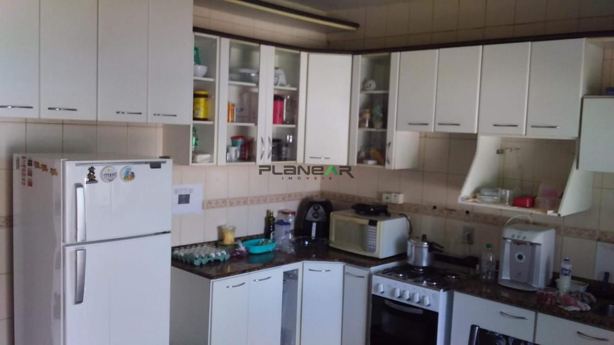 Casa, Lindéia, 4 Quartos, 3 Vagas, 2 Suítes