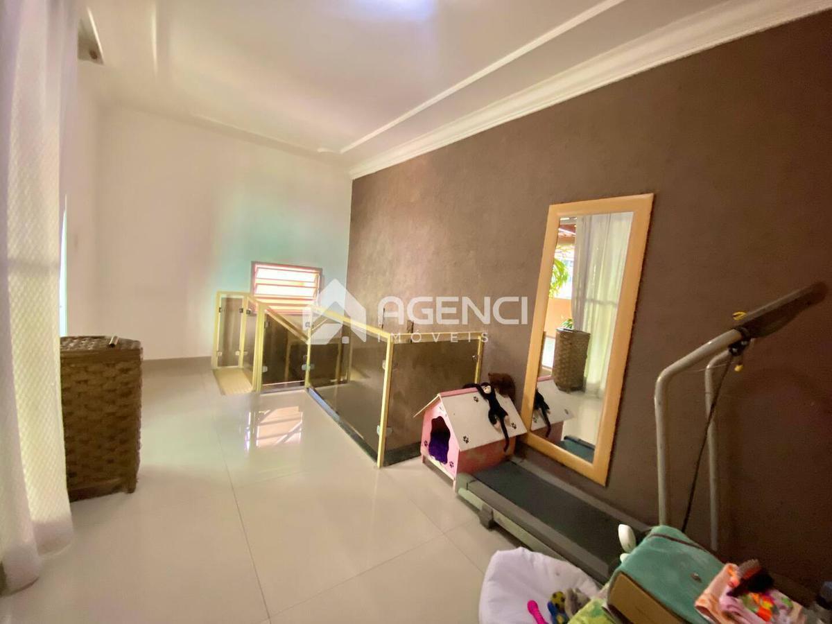 Cobertura, Santa Maria, 3 Quartos, 0 Vaga, 1 Suíte