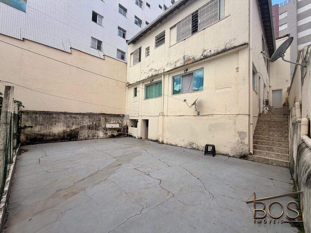 Casa, Nova Floresta, 9 Quartos, 3 Vagas, 1 Suíte