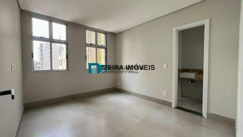 Apartamento, Centro, 2 Quartos, 0 Vaga, 1 Suíte