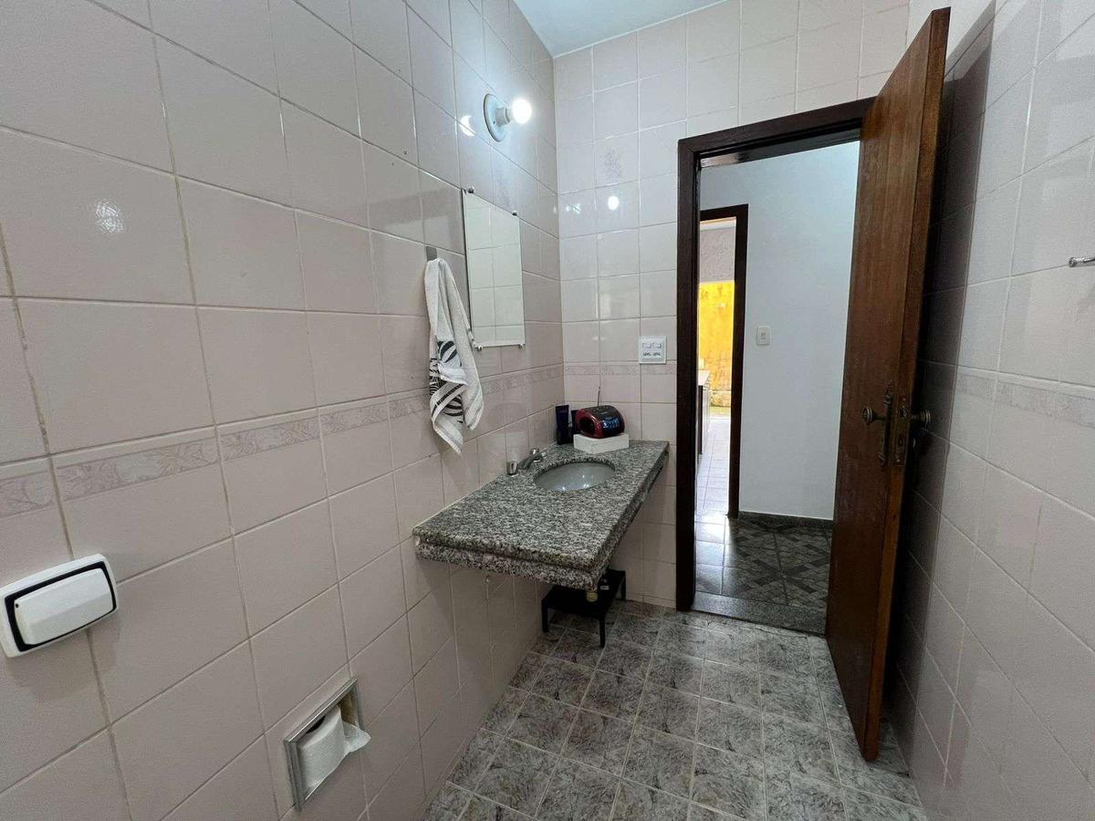 Casa, Planalto, 6 Quartos, 6 Vagas, 2 Suítes