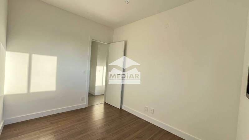 Apartamento, Cruzeiro, 3 Quartos, 2 Vagas, 1 Suíte