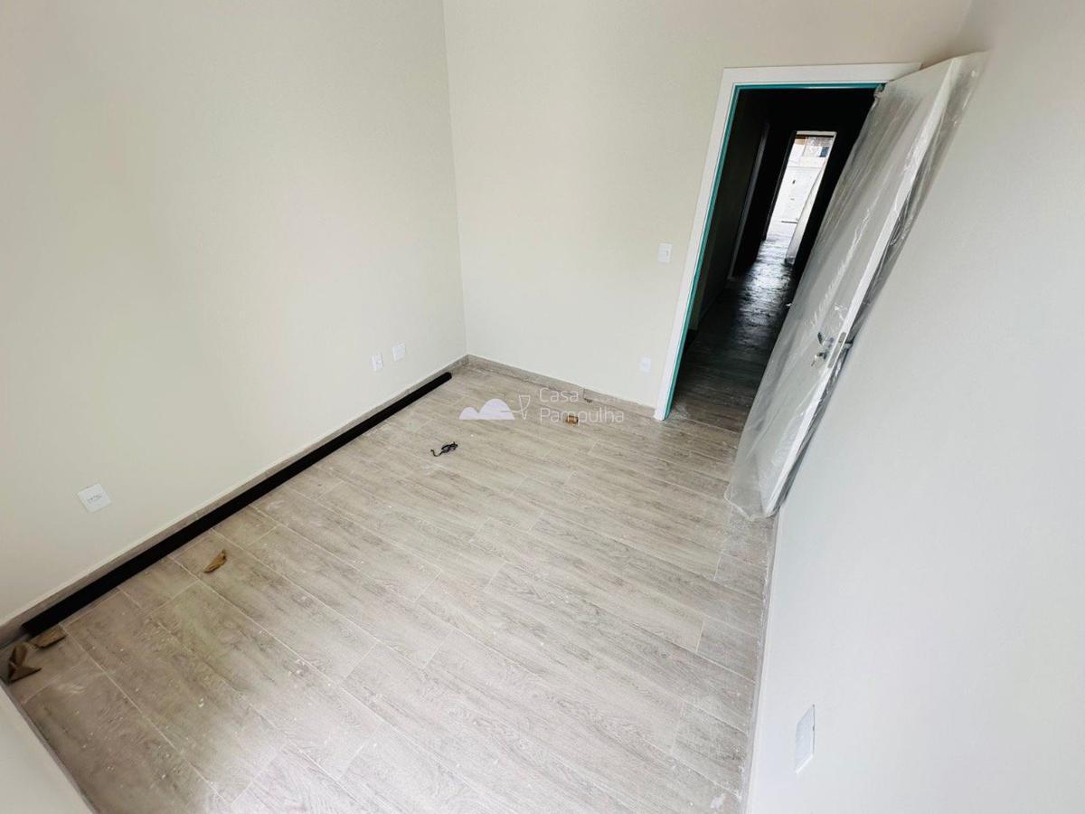 Casa, Candelária, 2 Quartos, 2 Vagas, 1 Suíte