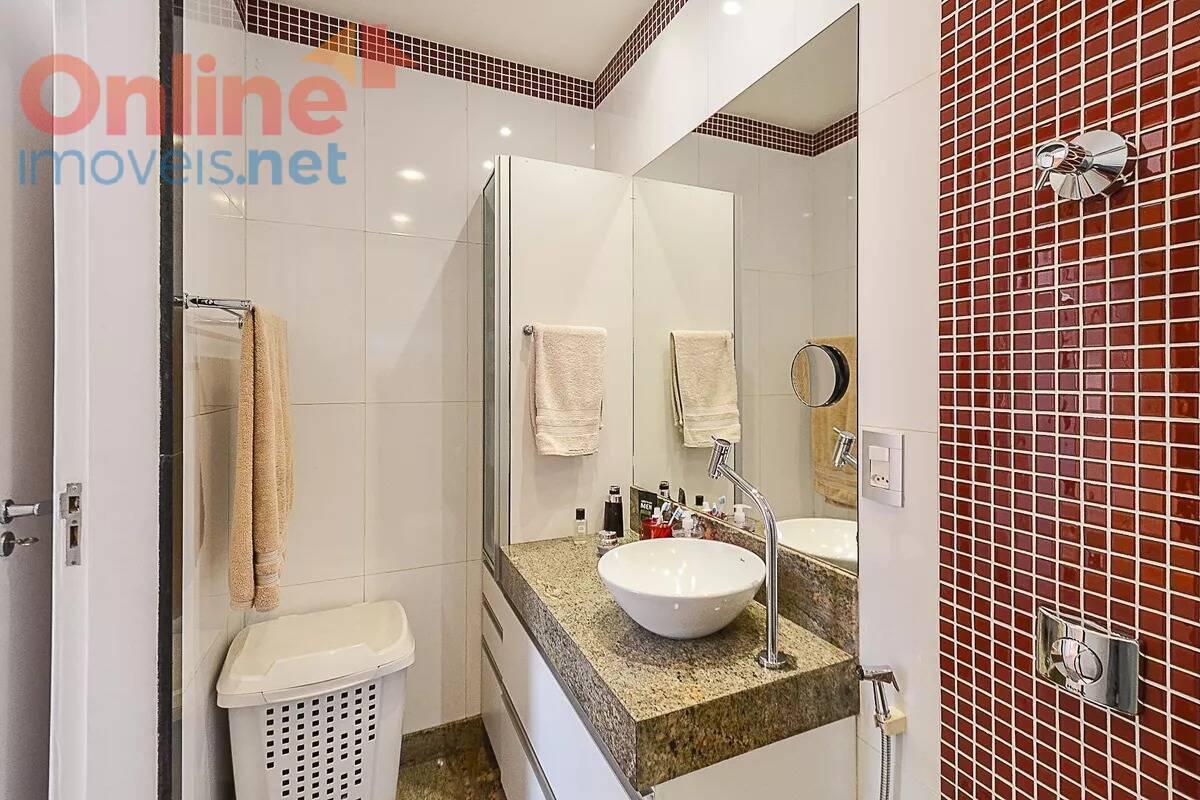 Cobertura, Cidade Nova, 4 Quartos, 0 Vaga, 1 Suíte