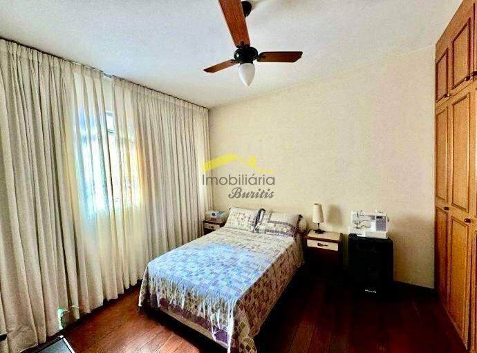 Casa, Palmeiras, 6 Quartos, 5 Vagas, 2 Suítes