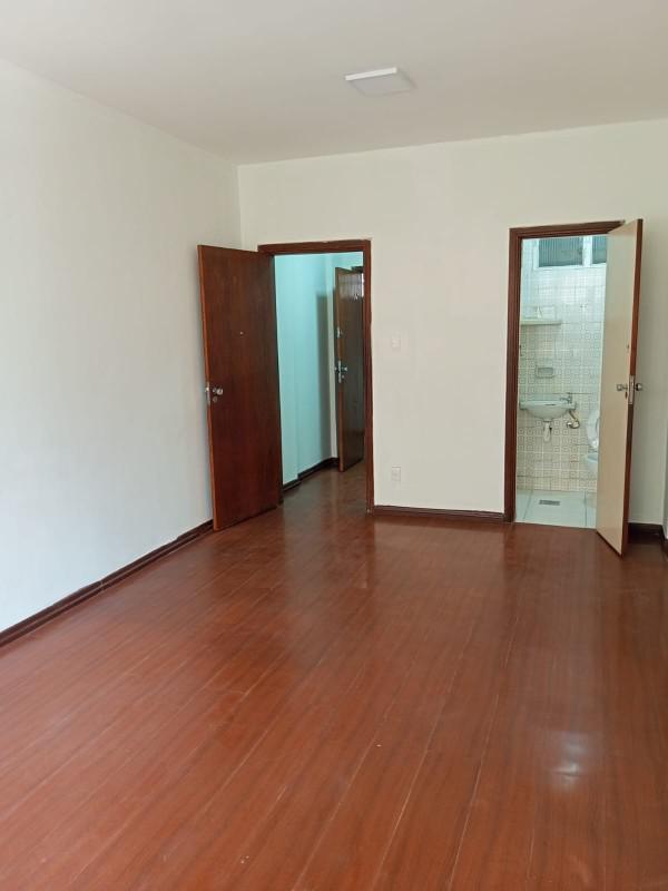 Sala, Centro, 0 Quarto, 0 Vaga