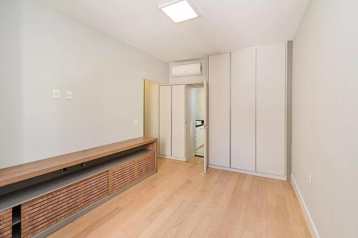 Apartamento, Savassi, 4 Quartos, 2 Vagas, 1 Suíte