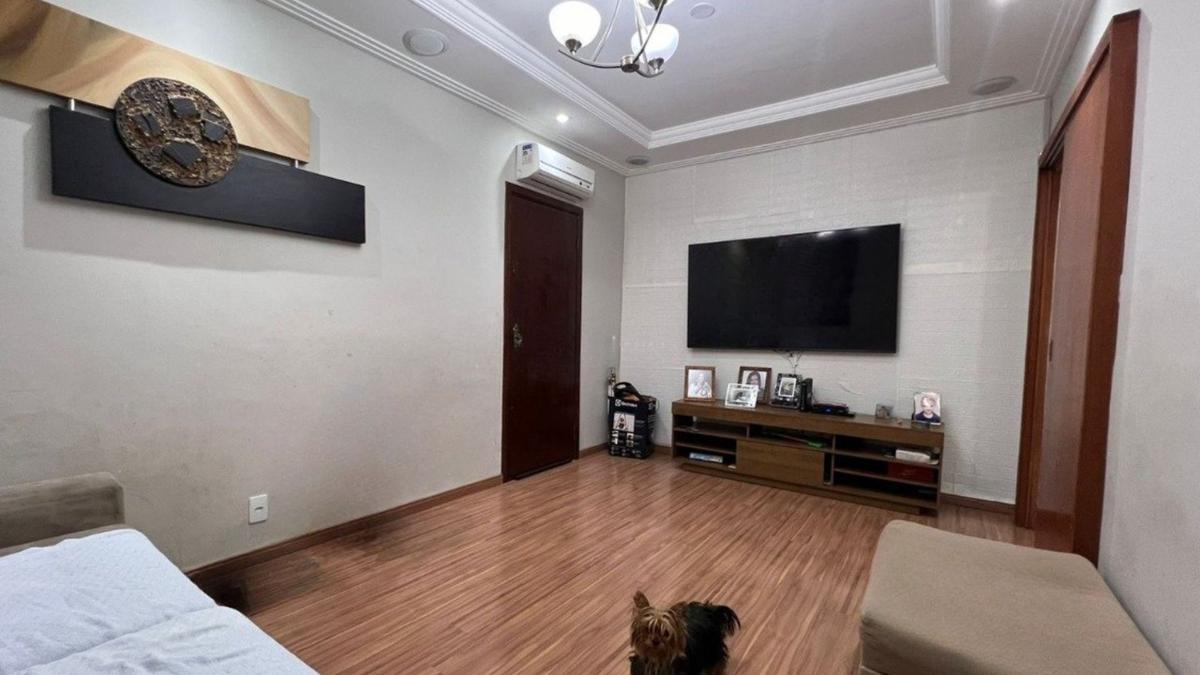 Casa, Itapoã, 5 Quartos, 4 Vagas, 2 Suítes