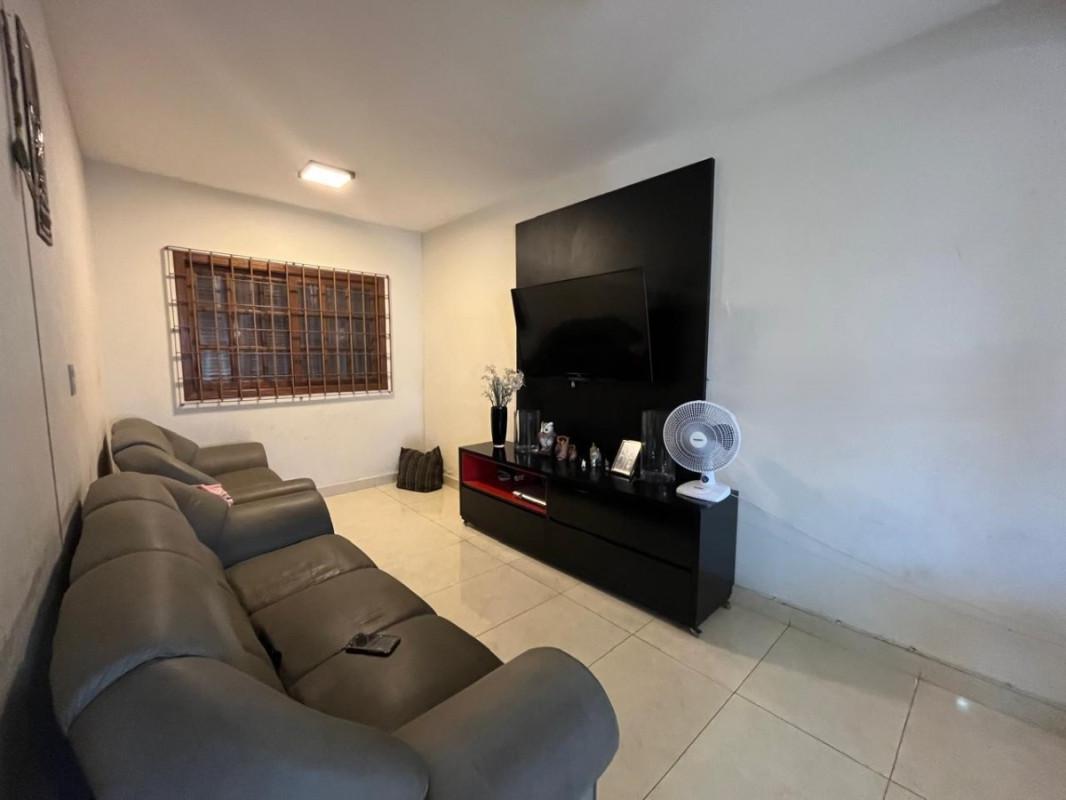 Casa, Alípio de Melo, 3 Quartos, 4 Vagas, 1 Suíte