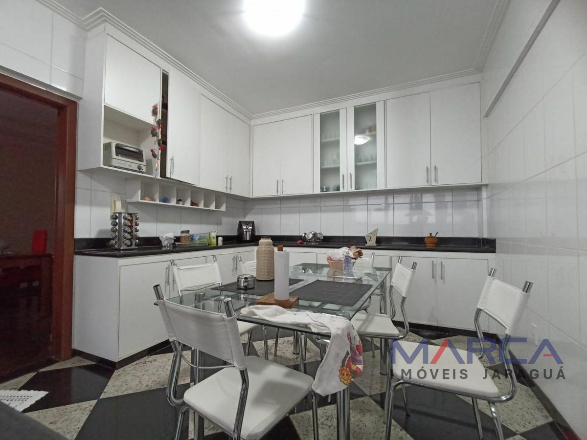 Casa, Fernão Dias, 0 Quarto, 0 Vaga