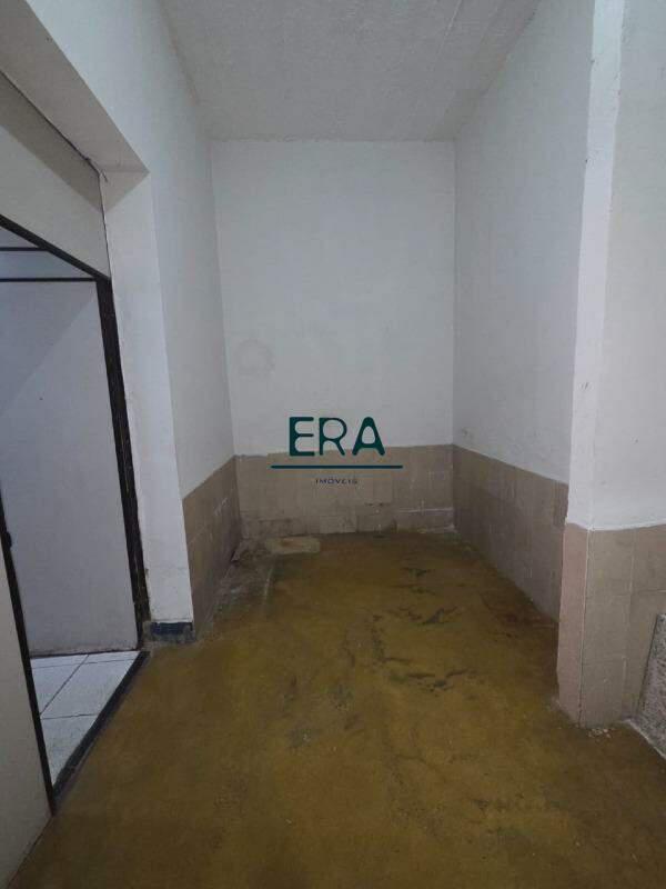 Andar, Centro, 0 Quarto, 0 Vaga