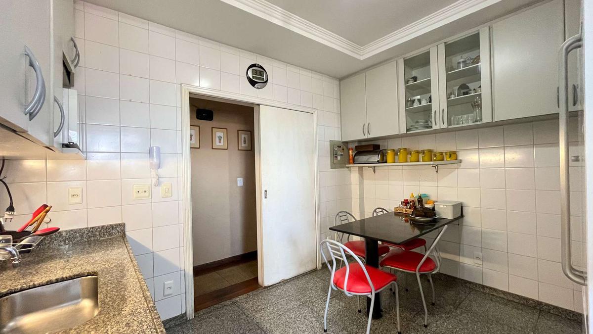 Apartamento, Ouro Preto, 3 Quartos, 2 Vagas, 1 Suíte