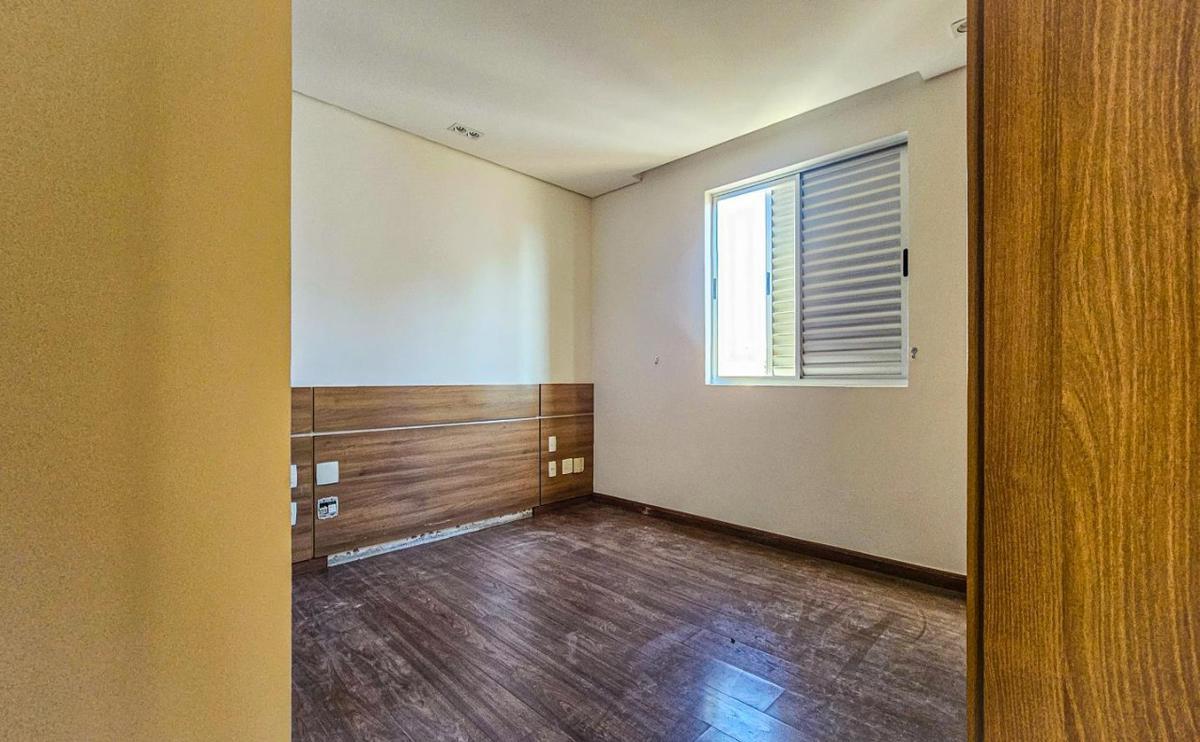 Cobertura, Buritis, 4 Quartos, 3 Vagas, 1 Suíte