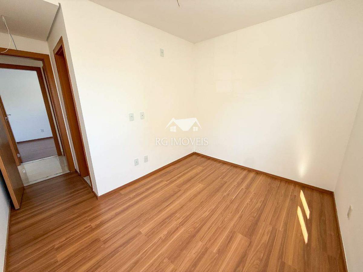 Apartamento, Miramar (barreiro), 2 Quartos, 1 Vaga, 1 Suíte