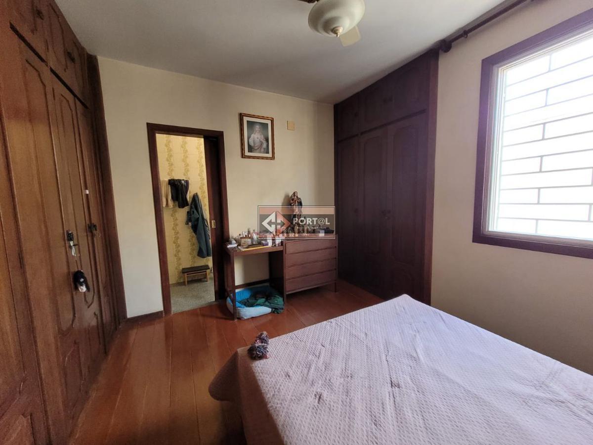 Cobertura, São José, 4 Quartos, 2 Vagas, 1 Suíte