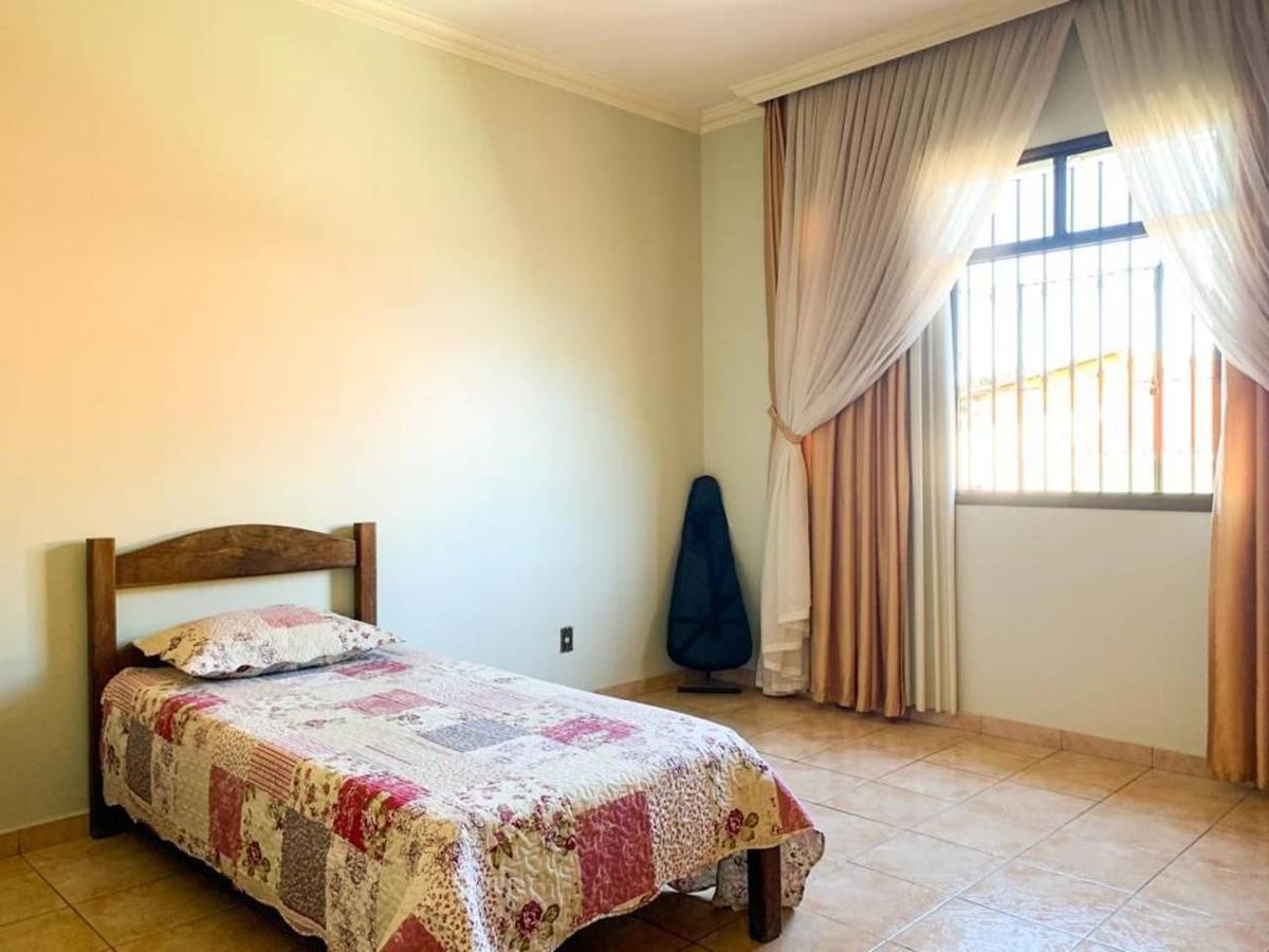 Casa, Serrano, 4 Quartos, 3 Vagas, 1 Suíte