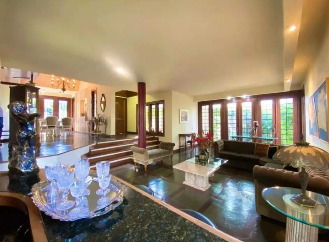 Casa, Bandeirantes (pampulha), 7 Quartos, 10 Vagas, 3 Suítes