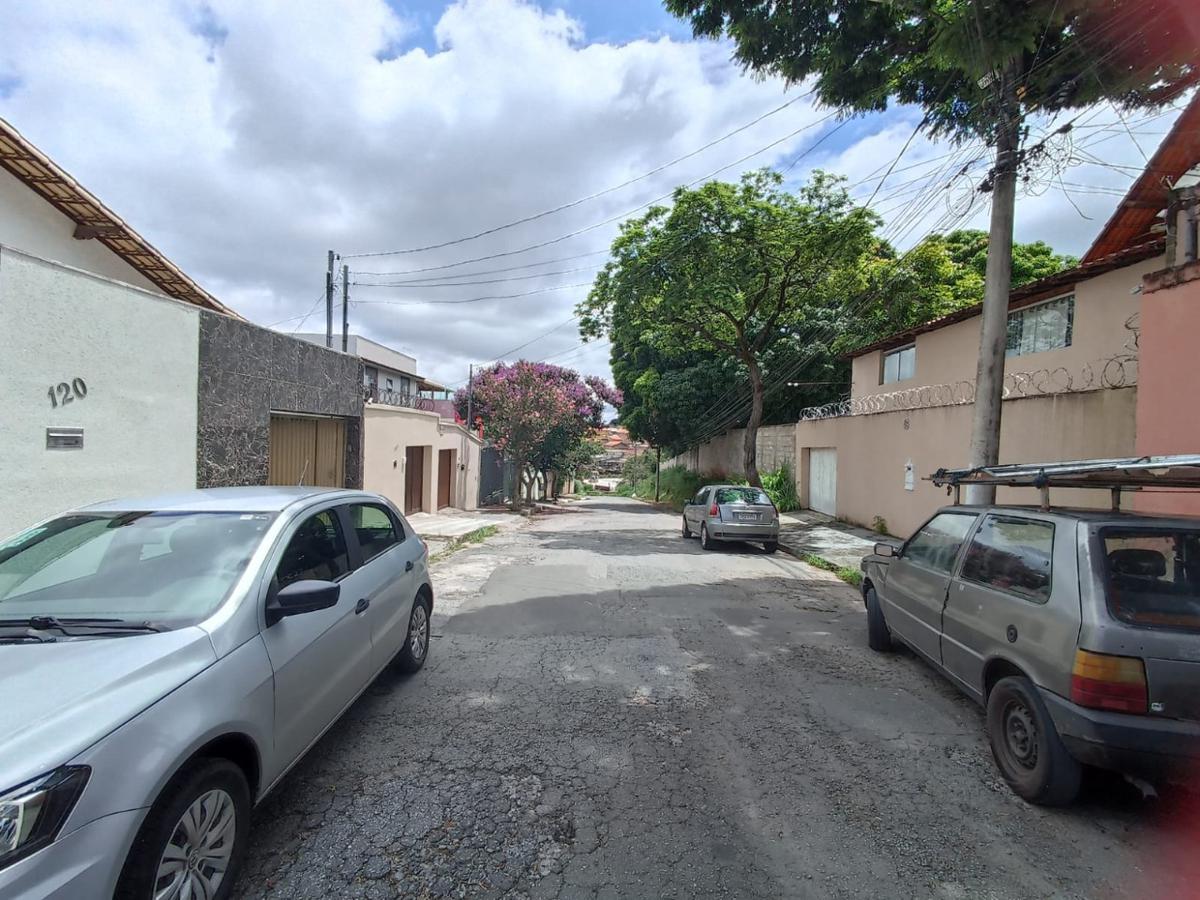 Casa, Heliópolis, 5 Quartos, 1 Vaga