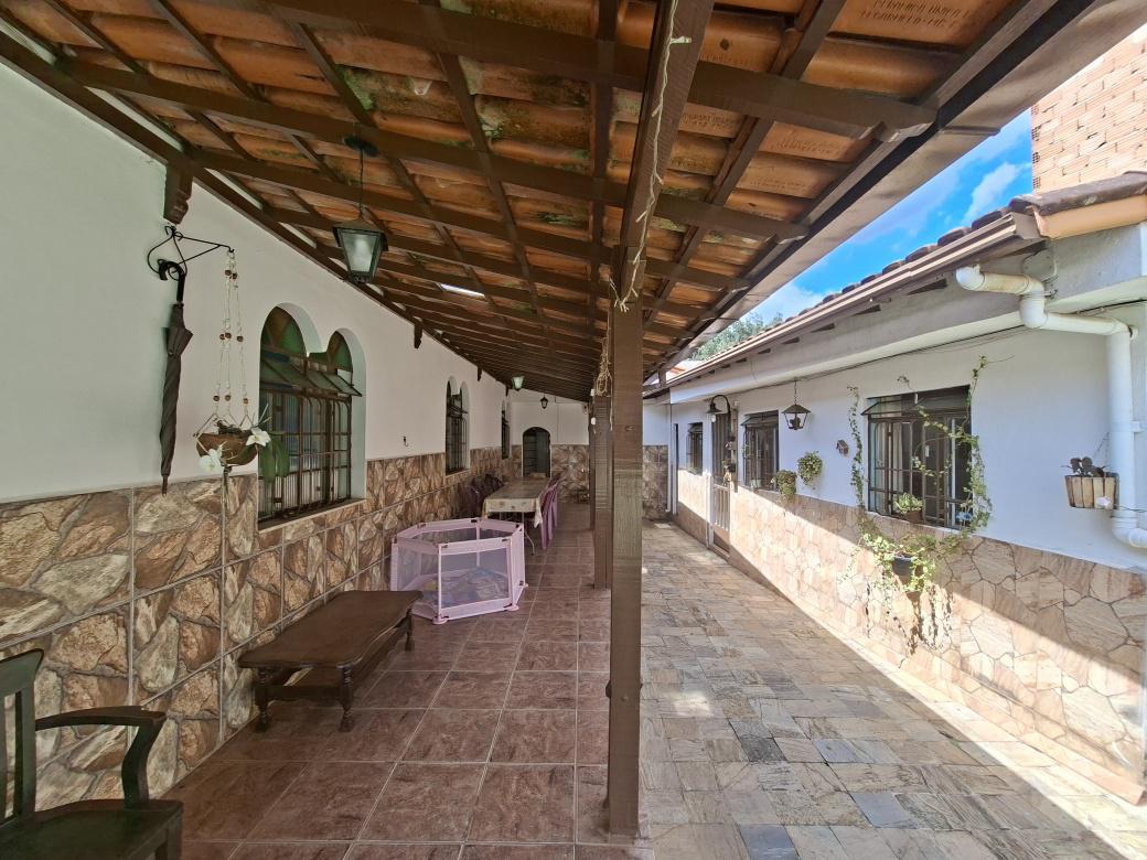 Casa, Vera Cruz, 3 Quartos, 5 Vagas, 1 Suíte