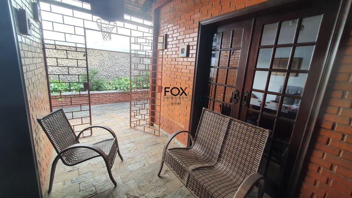 Casa, São Luiz (pampulha), 6 Quartos, 10 Vagas, 3 Suítes