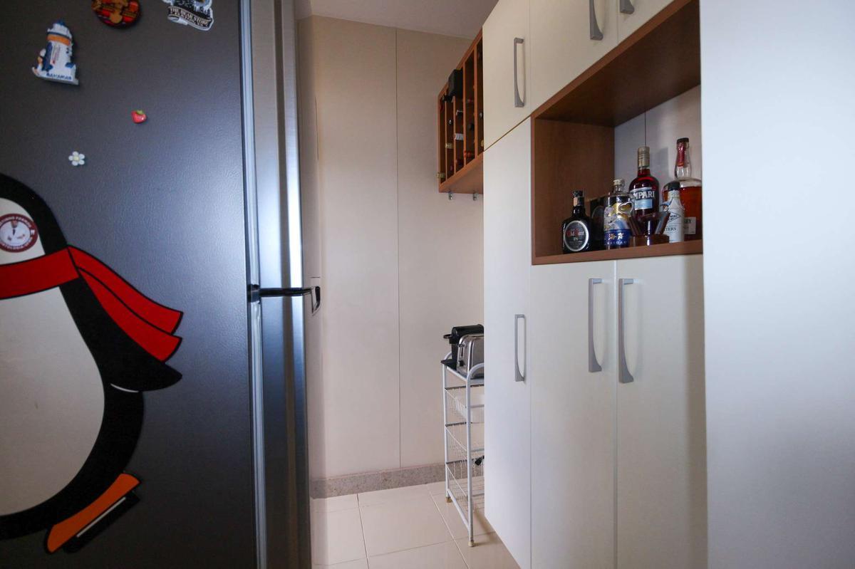Apartamento, Coração de Jesus, 3 Quartos, 1 Vaga, 1 Suíte