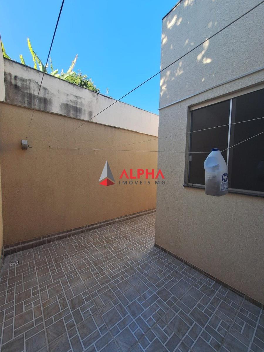 Casa, Palmeiras, 3 Quartos, 4 Vagas, 1 Suíte